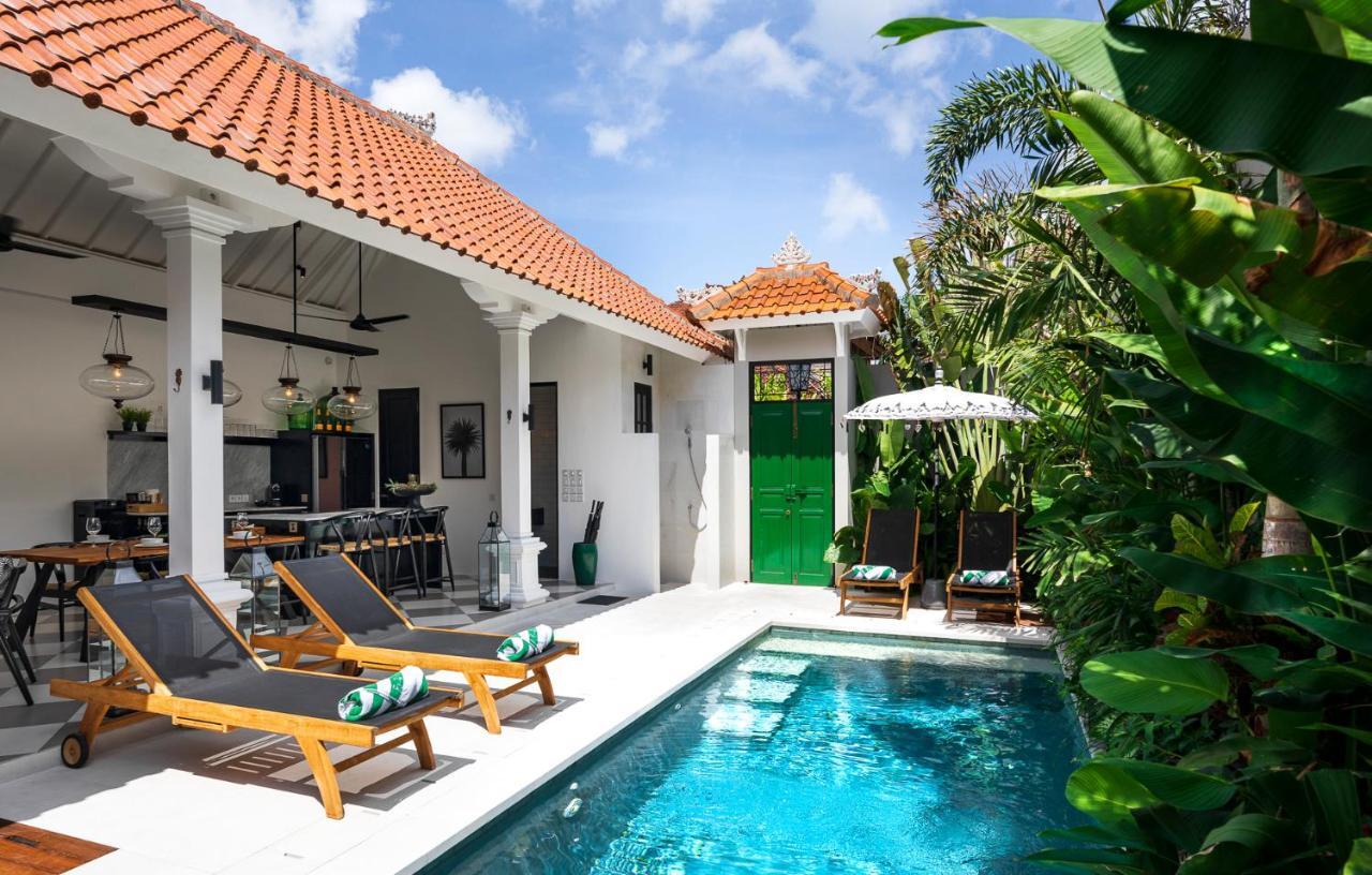 Villa Nago Seminyak Esterno foto